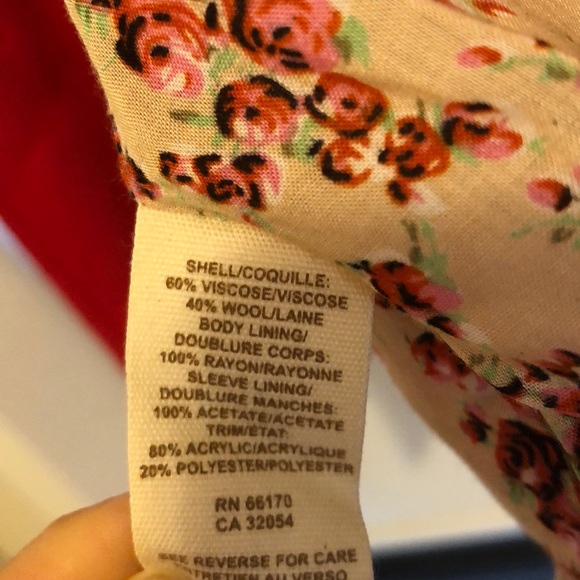 Red Wool Coat With Removable Faux Fur Collar - Picture 7 of 7